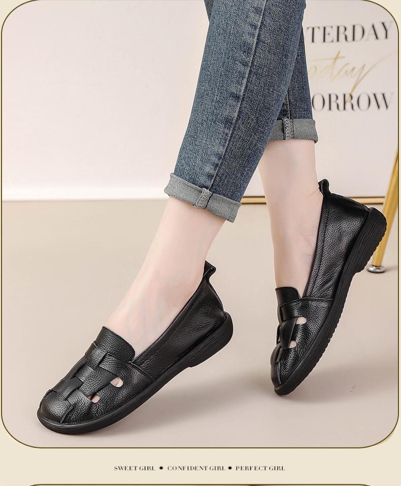 Genuine Leather Women's Summer Casual Comfort Sandals with Soft Soles and Perforated Design for Middle-Aged Moms