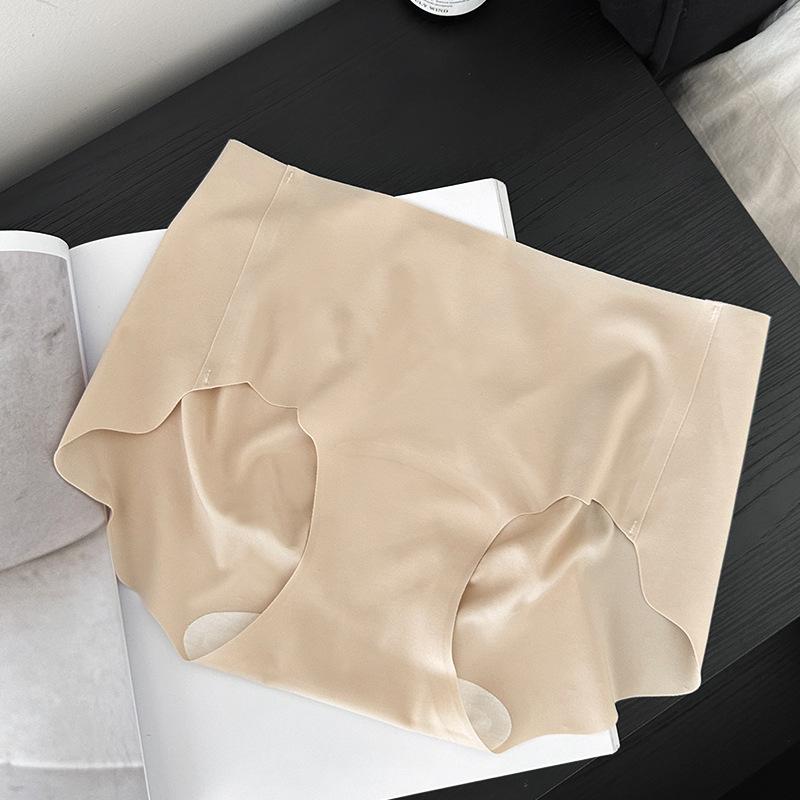 Women S Ice Silk Seamless Underwear With Mulberry Silk Crotch For Plus Size Ladies