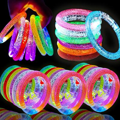 10-50 Stück Neon LED Armbänder Leuchtende Party-Accessoires Leuchtende Armbänder für Geburtstage Konzerte Nachtveranstaltungen Großpackung