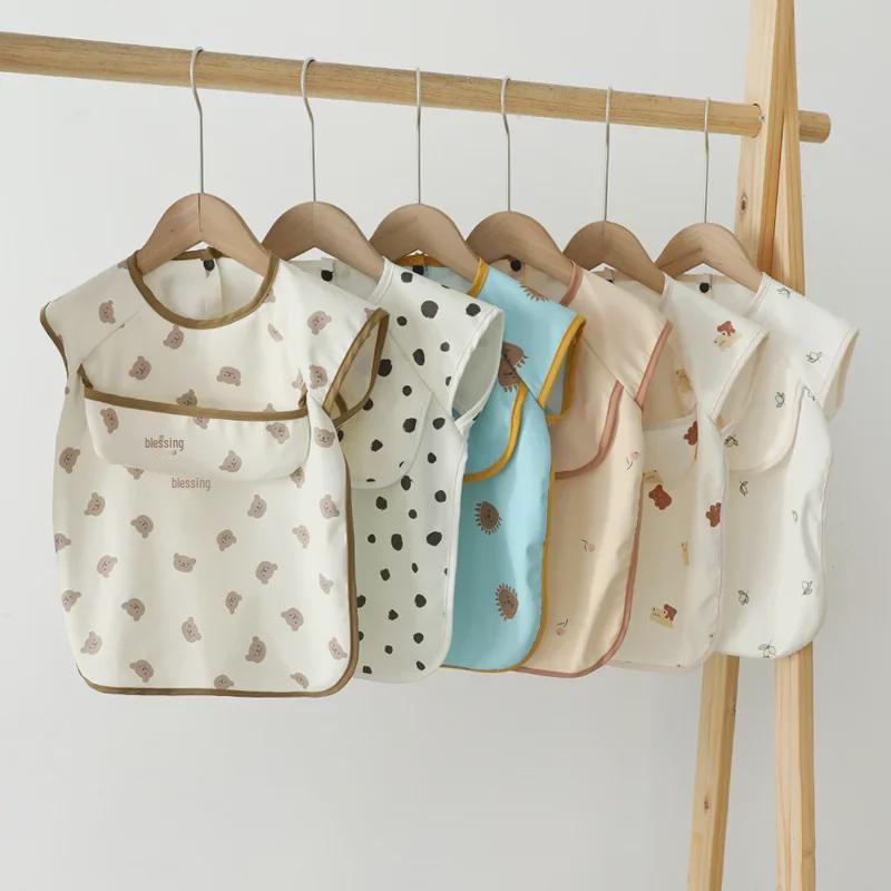 Reversible Waterproof PU Baby Feeding Shirt with Rice Pocket - Short Sleeves, Anti-Stain