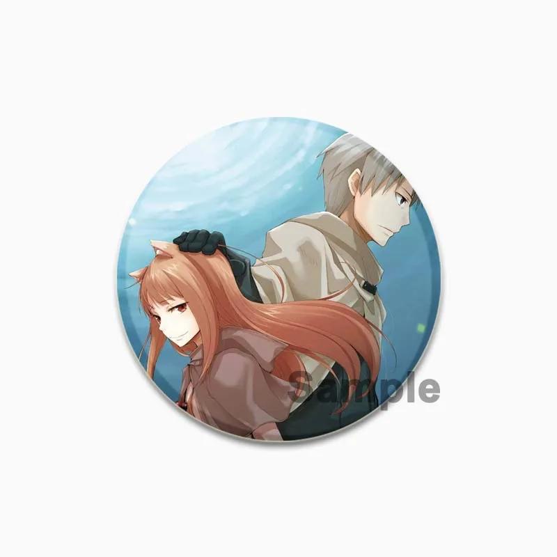 32/44/58mm 58mm Kurafuto Rorensu Horo Badge Cute Anime Wolf Brooches Handmade Platic Lapel Pin for Clothes Hat Backpack Jewelry Accessories