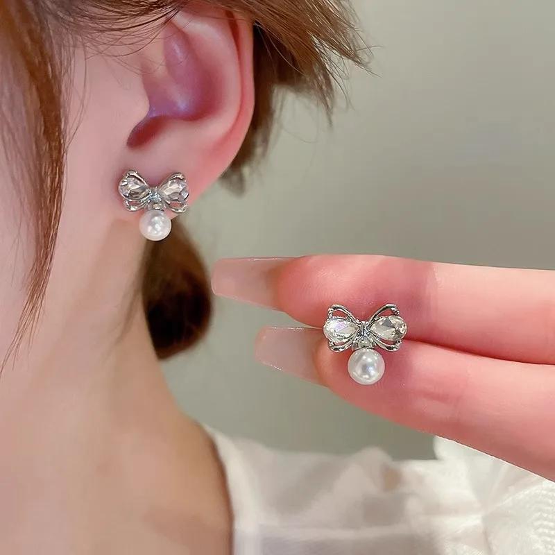 

Imitation Pearl Bowknot Crystal Stud Earring for Women Copper Color Flower Fashion Geometric Zircon Christmas Girl Gift
