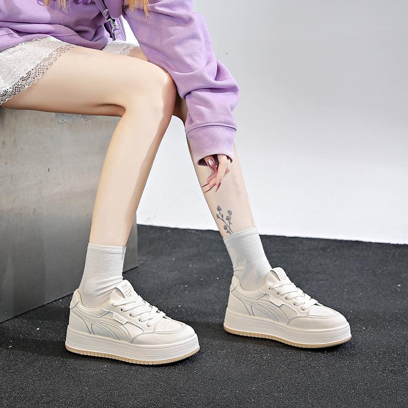 Student platform women's shoes little white shoes 2025 summer new versatile breathable leather casual height increase breathable board shoes