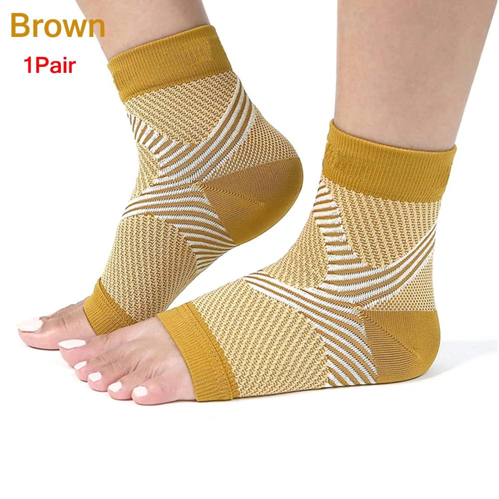 

1Pair Sports Ankle Brace Compression Plantar Fasciitis Socks Sleeves Foot Region and Arch Support. Heel Pain Achilles Tendonitis Relief S-M