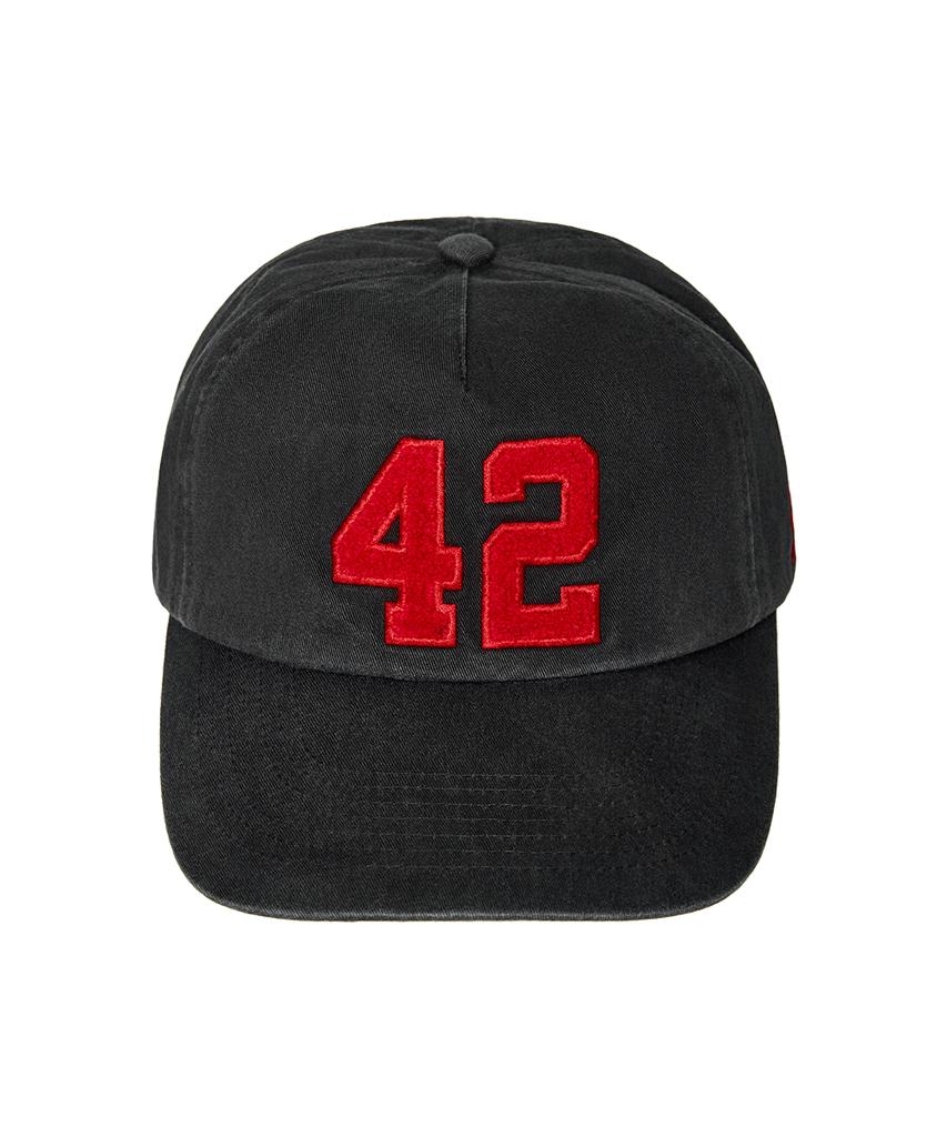 Ialtial 42 Cap Black