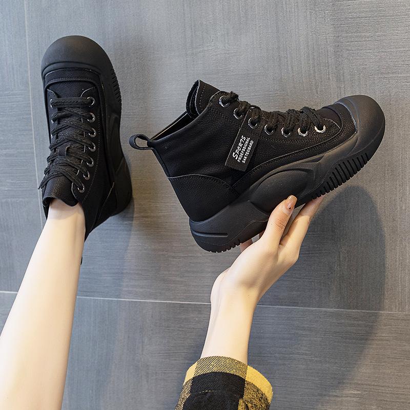 Leather Internet Celebrity High-top Shoes Children's Autumn 2025 New Popular Versatile Thick-soled Muffin Heightening Sports and Leisure Shoes