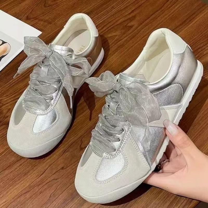 

Dexun shoes retro silver versatile height-increasing platform white shoes women s 2025 new spring student popular board shoes 40 серебряный