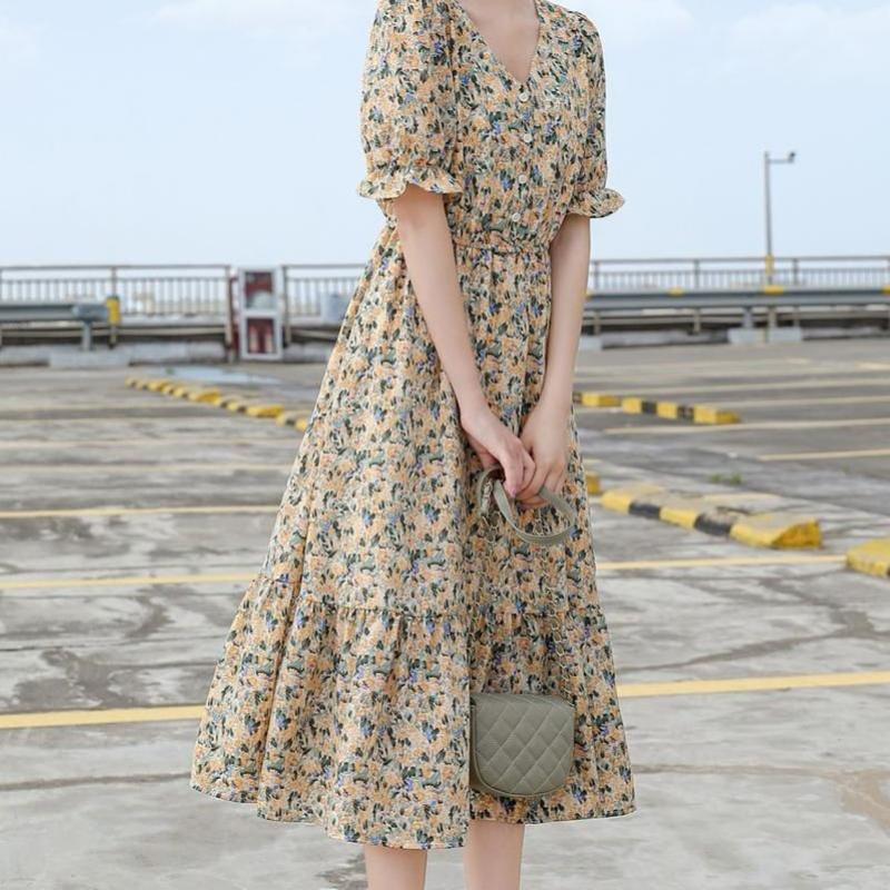 Vestido francés de gasa con cuello en V y flores, versión coreana de verano, cintura oculta, elegante, suelto, talla grande