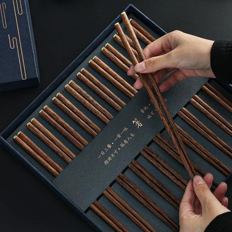 Chinese Style Chicken Wing Wooden Gift Box Chopstick Set  High-end Gift Box for Gifts Japanese Style Kitchen Sushi Chopsticks