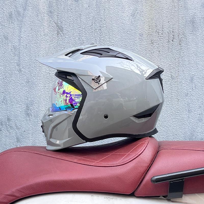 Street Fighter Motorcycle Helmet Men's and Women's Full Helmet Four Seasons Locomotive Retro Detachable Combination Helmet