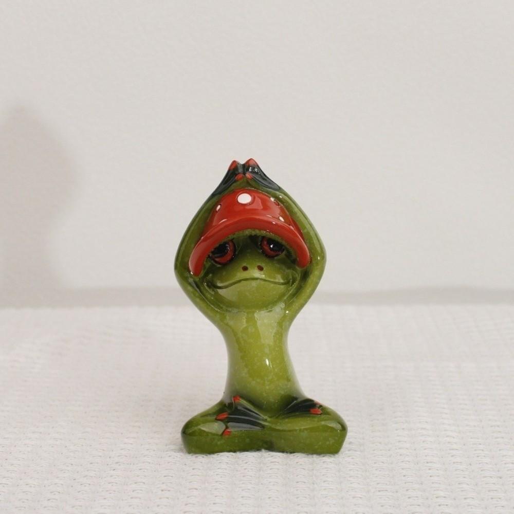 Handmade Yoga Frog Figurine Cartoon Mushroom Frog Statue Aesthetic Meditation Statue  Garden Decor