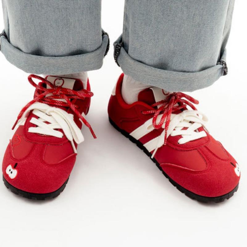 Uformelle flate sko Koreansk stil Mote Damesko Allsidige fritidssko Nisjedesign Hvite sko