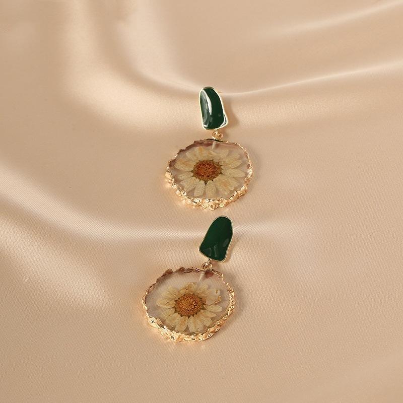 Cercei Floare de Soare Margaretă Proaspătă de Vară cu Flori Uscate, Senzație High-End, Temperament Luxos Lejer, Cercei, Cercei Feminini Forestieri