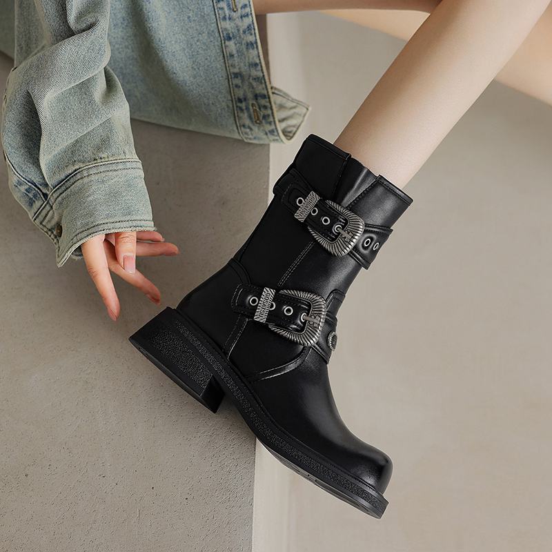 Krazing Pot Kravská kůže Čtvercová špička Zimní Střední podpatky Moderní Westernové boty Ženy Rockový styl Vintage Kovové zapínání Kotníkové boty