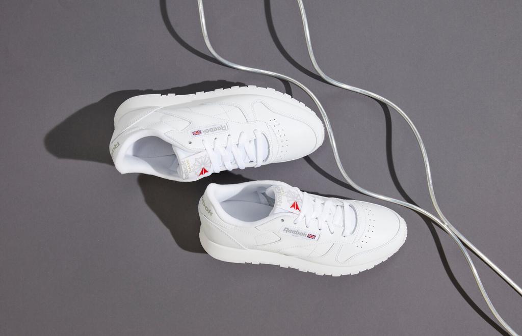 Кроссовки Reebok Classic Leather Women белые/белые