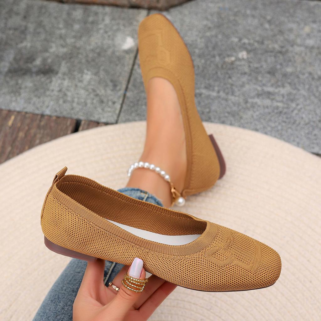 Fashion Women's Flat Shoes with Pointed Soft Knitted Sole Breathable and Comfortable Shoes Spring and Autumn 2025 New Model