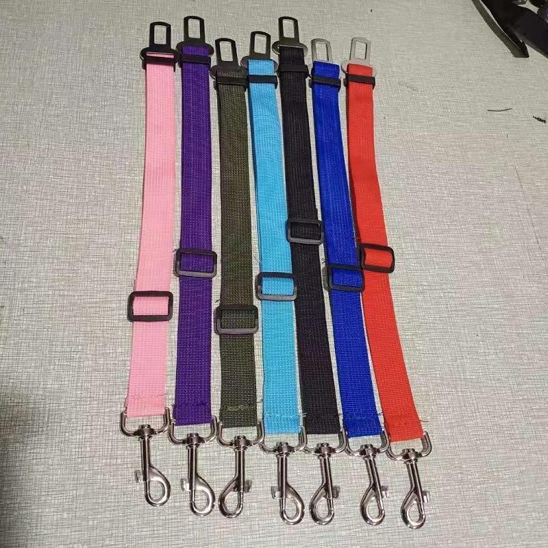 

Car pet seat belt Car safety buckle supplies Cat dog traction pet car красный