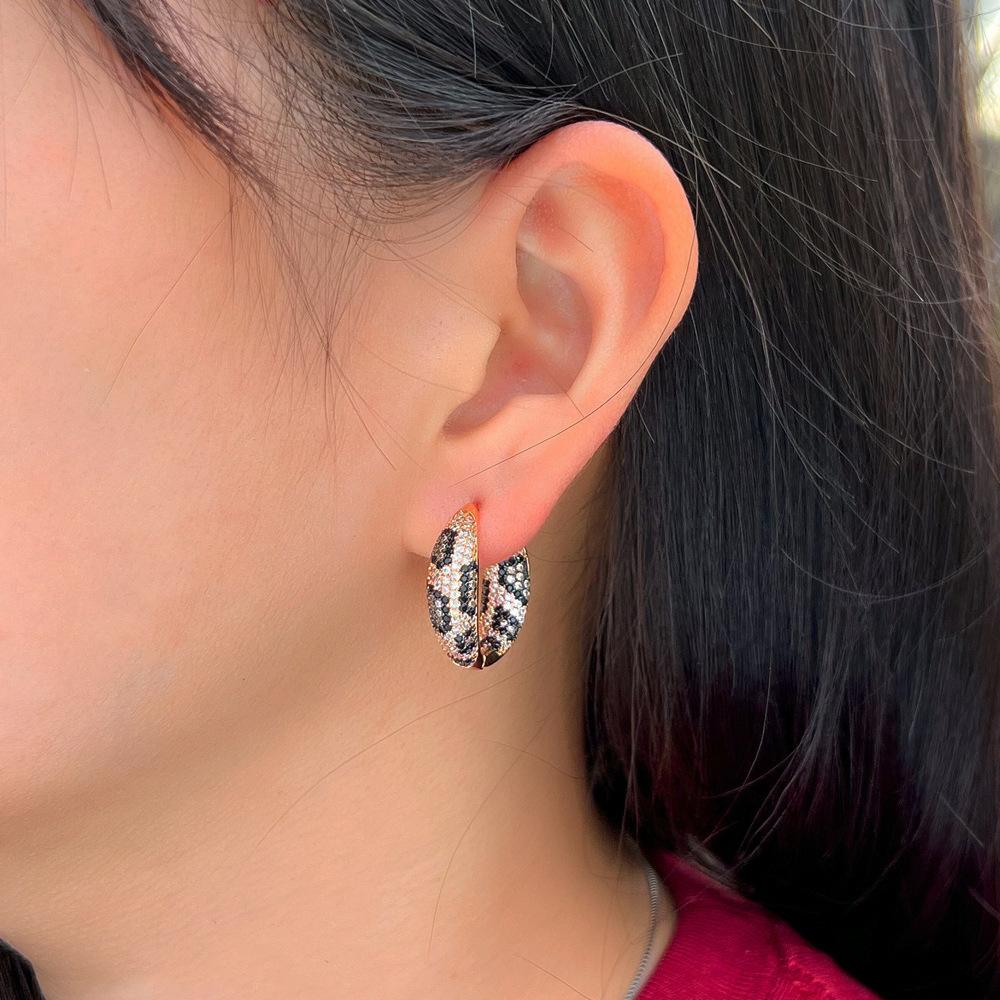 Personalized Light Luxury Snake Print Leopard Print Micro-Inlaid Zircon Ear Buckle Two-Color Electroplating Temperament Full Diamond Earrings Earrings