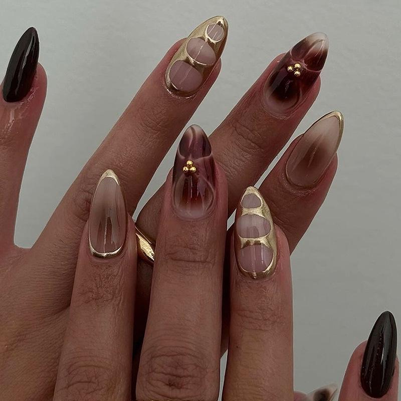 

Golden Steel Beads Blooming Flowers Nail Art Almond-Shaped Wearable Patches