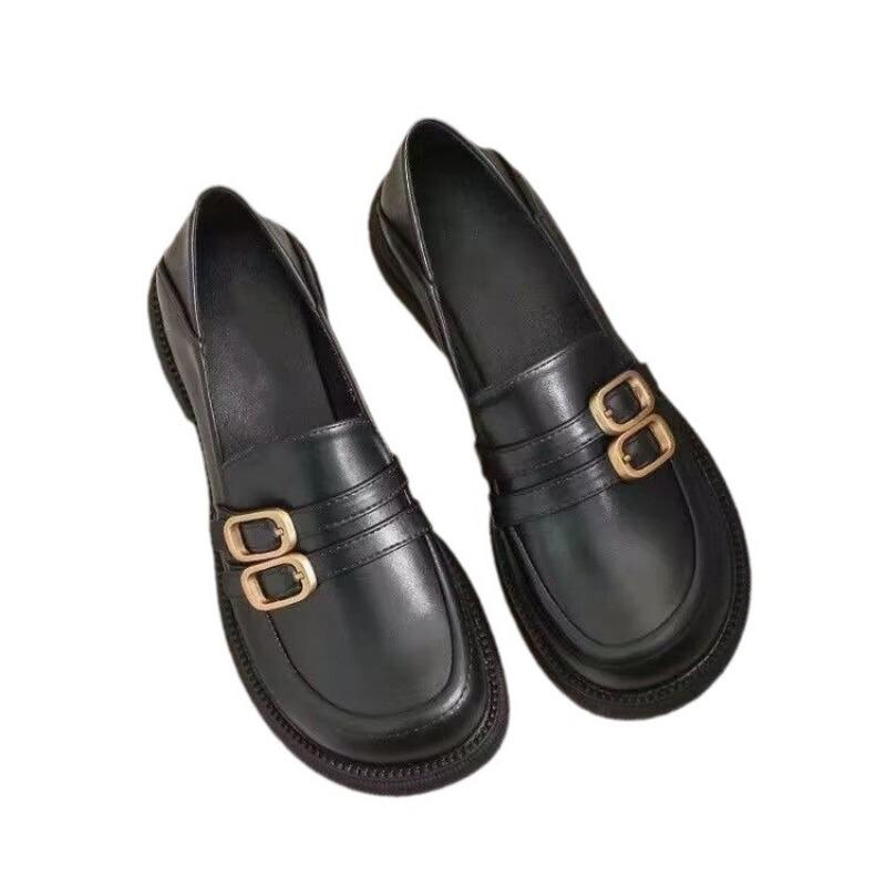 Spring and autumn new casual single shoes, one pedal and two, wearing small leather shoes, women's buckles