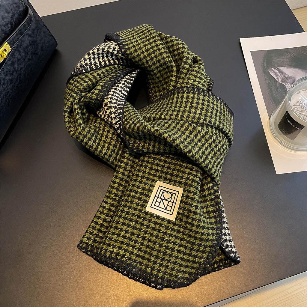 Korean Plaid Scarf Women Winter Classic Warm Imitation Cashmere Scarves Thick Bandana Fashion Luxury Shawl Wrap Bib Neckerchief