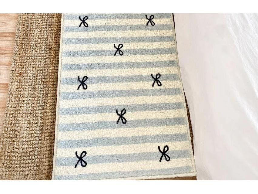 Милий мультяшний довгий килим-приліжковий килимок для спальні