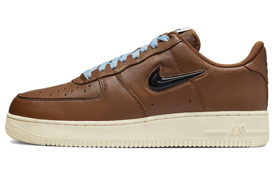 

Nike Air Force 1 Low 07 Premium Vintage Pecan DO9785-200 44