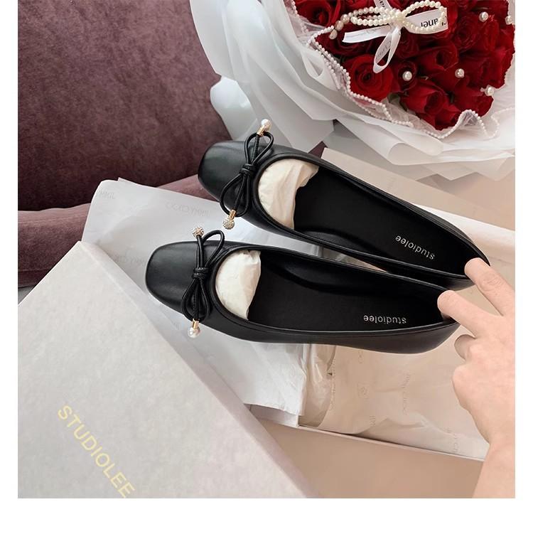 

Тот же стиль, что и у виноградной мамы, Фрида герл~ Классический квадратный носок, бантик, светлый рот, изысканные жемчужные балетки из балетной кожи 40 чёрный