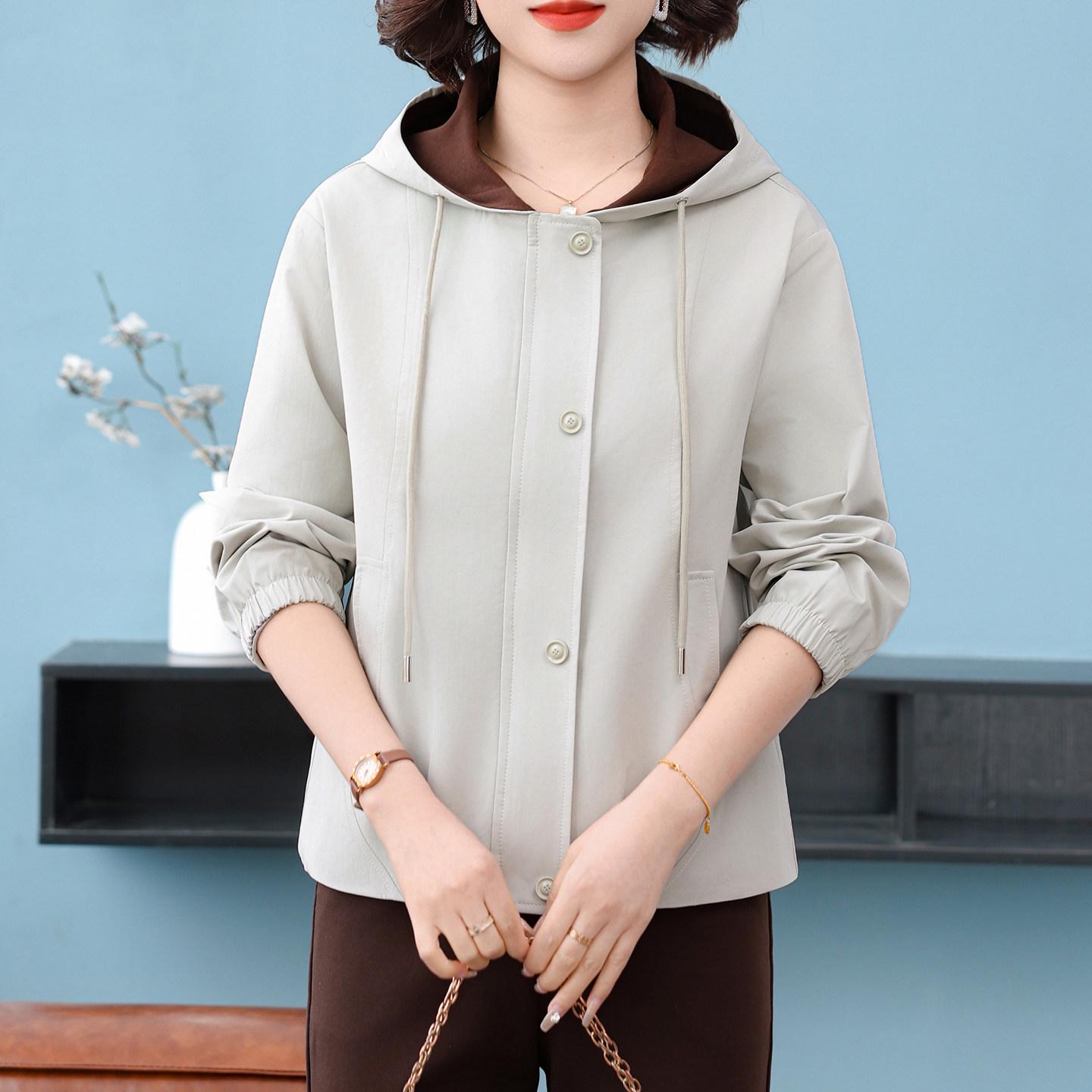 

Elegant Spring/Autumn Jacket for Petite Mothers and Elderly Women - Perfect for Mother s Day 2XL (105-120 lbs) бежевый