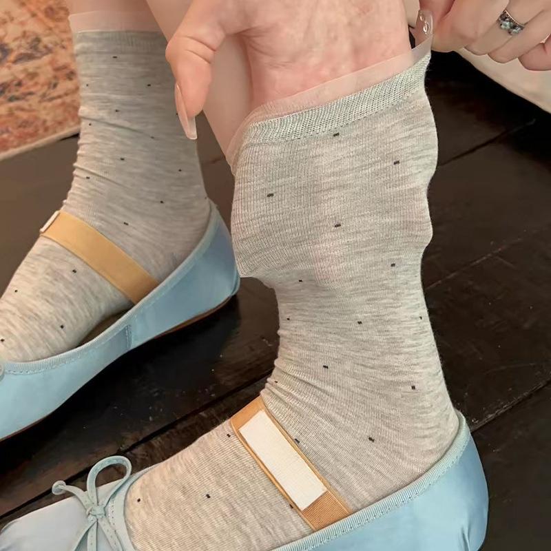 

Gray Dotted Socks - Mid-calf Socks, Summer Lightweight Style, with Lace Trim and Polka Dot Pattern, Made of Bamboo Fiber, Ballet-style Pile-up Socks 1 pair светло-серый
