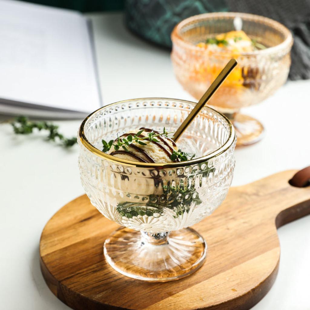 Vintage Beker Zonnebloem Reliëf Glas Beker Voet Dessert IJs Kom Salade Kom Snoep Taart Kom voor Thuis Feest Bruiloft
