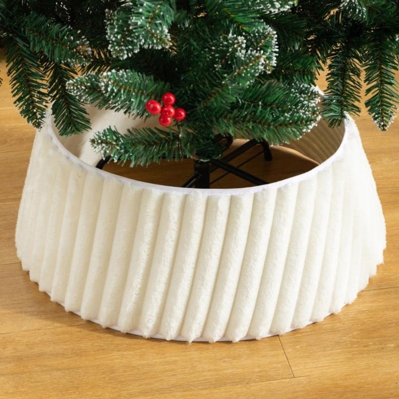 Soft Tree Bottom Cover Christmas Tree Skirt for Lower Hardware Coverage In Winter Room Display and Indoor Placement