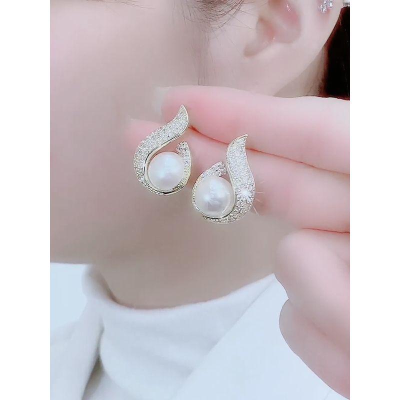 

Micro-Inlaid Silver Needle Pearl Water Drop Fashion Elegant Earrings for Women 925 silver love life