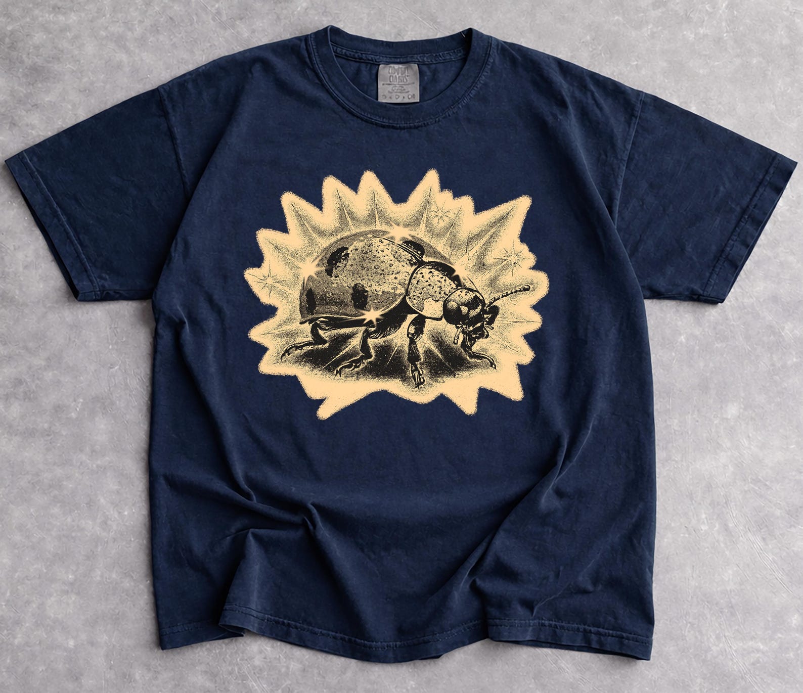 Vintage Bug T-Shirt, Retro Insect, Cottagecore Style, Nature Tee 4XL