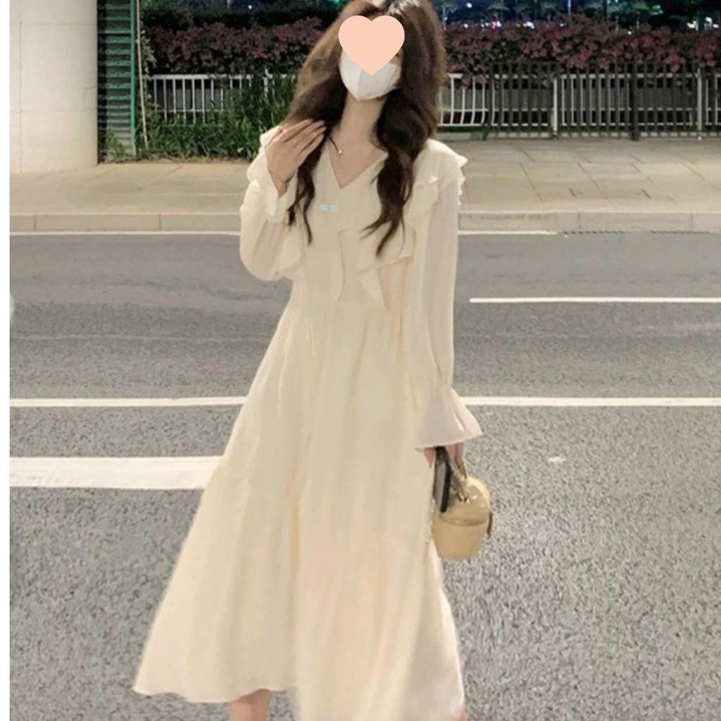 2026 Spring French-Inspired Ruffled Long Sleeve Dress: Chic & Elegant