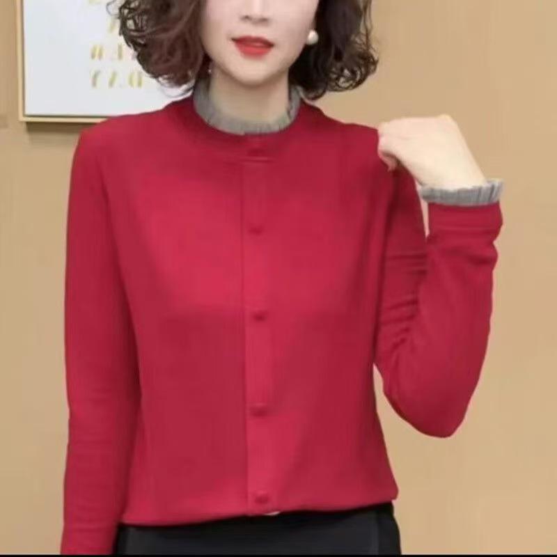Mom's Slim Fit Long Sleeve Base Layer In Threaded Velvet - Versatile for Spring, Autumn, and Winter