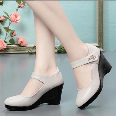Genuine Leather Women Shoes Classic Platform Wedge Round Toe Buckle Strap Heel Shoes Lady Fashion Comfort Summer Party Pumps