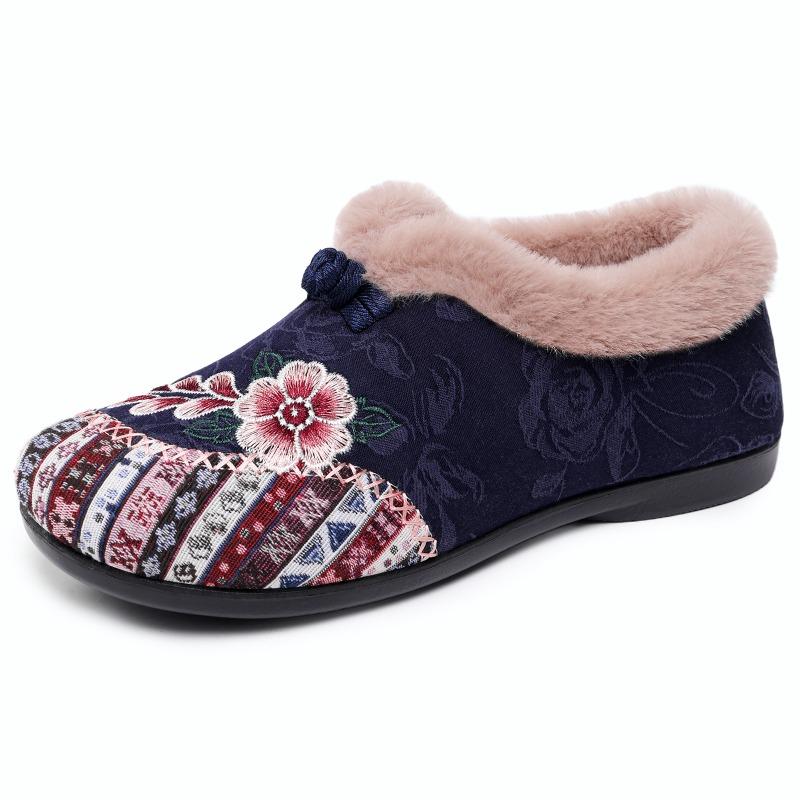 Shoes Women's Cotton Shoes Winter Women's Shoes Velvet One-pedal Embroidered Shoes Fluffy Shoes Large Size Winter Shoes