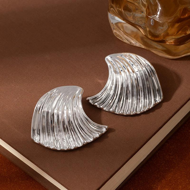 Hyperbole Long Water Droplet Flower Wing Round Wave Square Shell Golden Pendant Earrings for Women CCB Smooth Creative Jewelry