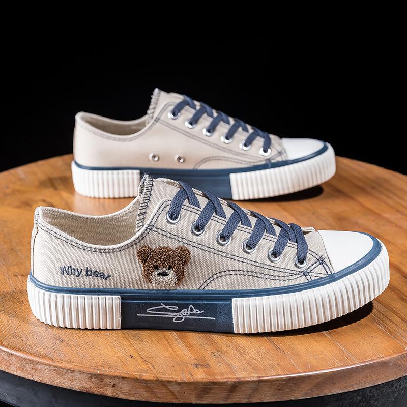 Bear cartoon canvas shoes low-top teenage student men's shoes new trendy versatile soft-soled breathable board shoes