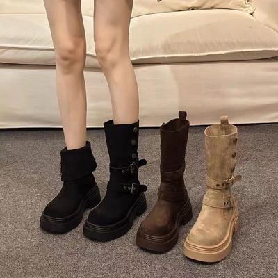 Zwei tragen Martin Stiefel Damen 2025 Herbst und Winter neue mittelhohe Stiefel Damen dicke Sohlen erhöhen Höhe kleine Samt Stiefeletten Kinder