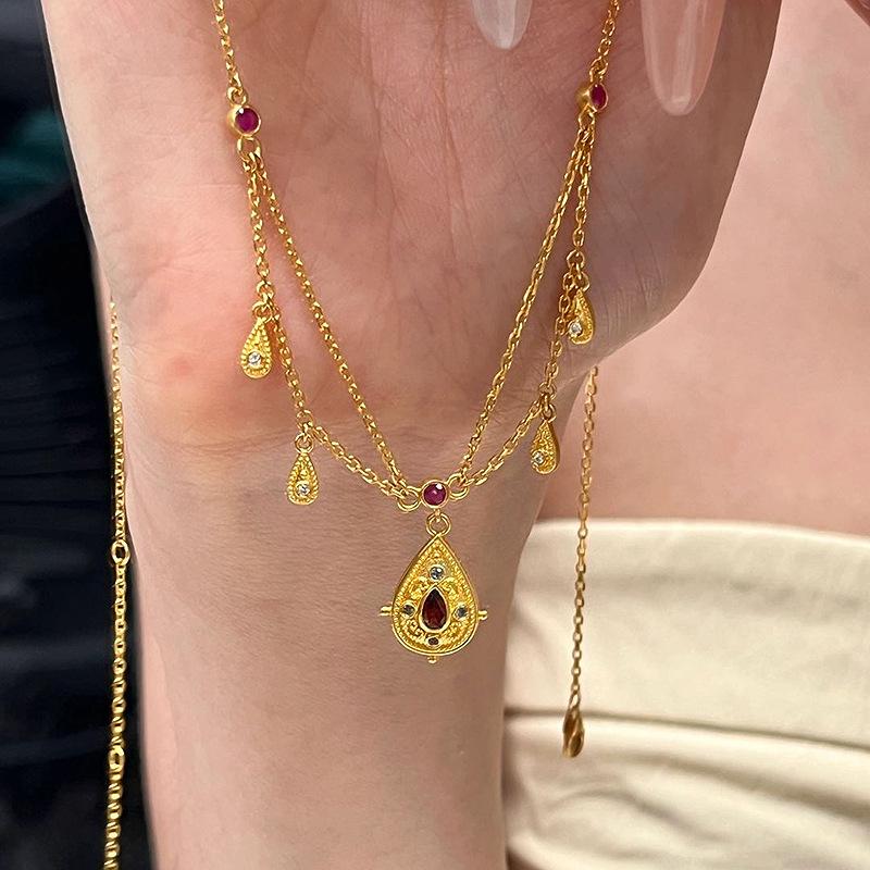 

New in Chinese style tassel water droplet pendant antique gold craftsm light luxury ruby collar chain gemstone necklace jewelry 45cm золотой