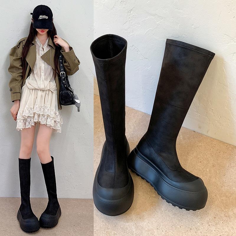 Long boots comfortable autumn elastic boots Korean version of women's heightening waterproof table thin boots new thick-soled versatile round head