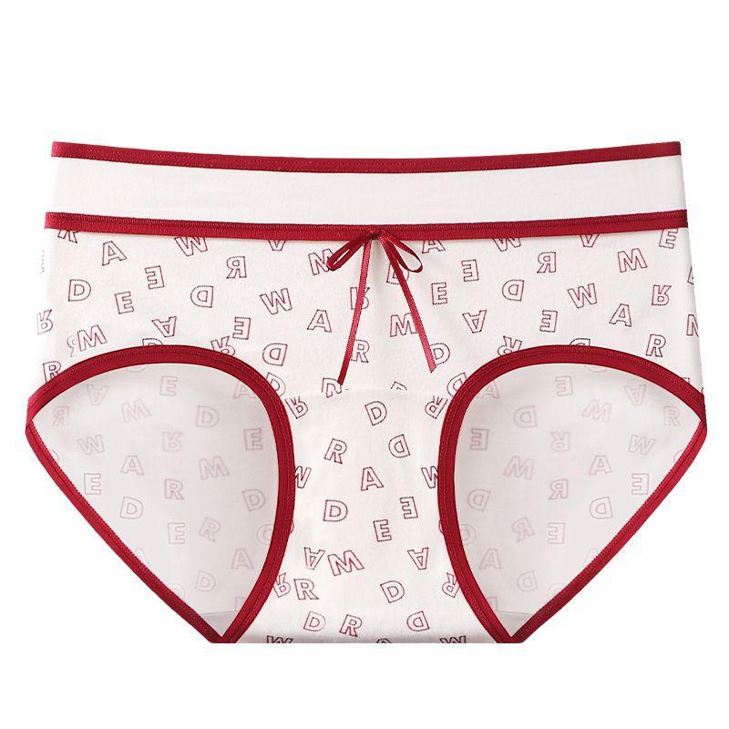 Ladies Spring and Autumn Benming Year Red Cotton Antibacterial Stall Middle Waist Triangle Briefs