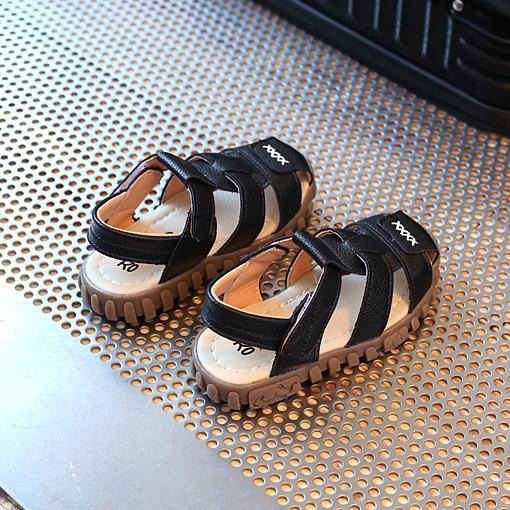 Letní dětské módní prodyšné duté dětské boty Outdoorové sportovní sandály Chlapecké sandály pro volný čas