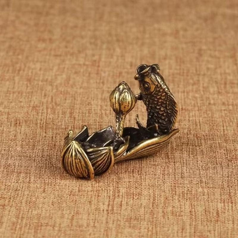 Brass Lotus Carp Fragrance Plug Retro Metal Zen Decoration Home Living Room Potted Fish Tank Landscape Decor Office DesktopDecor