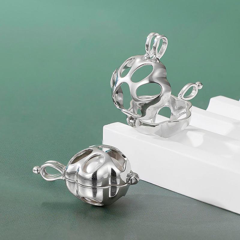 S925 Sterling Silver Cat Paw Pendant Necklace with Openable Cage