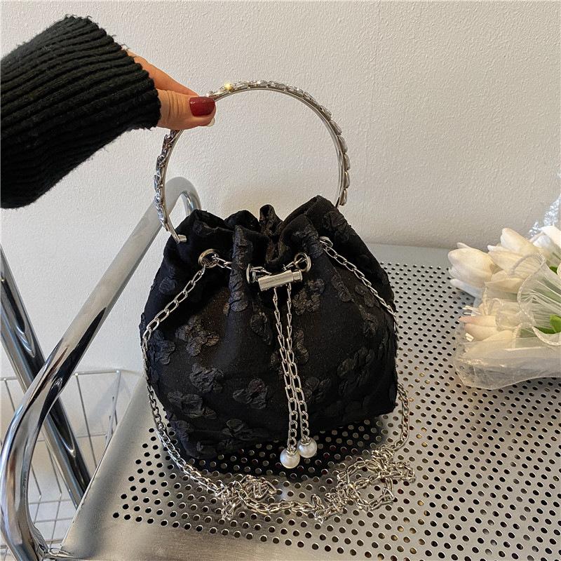 1Pc Fashion Trend Portable Small Bag Women's Bag 2026 New Foreign Style Summer Texture Bucket Bag Single Shoulder Crossbody Women's Bag