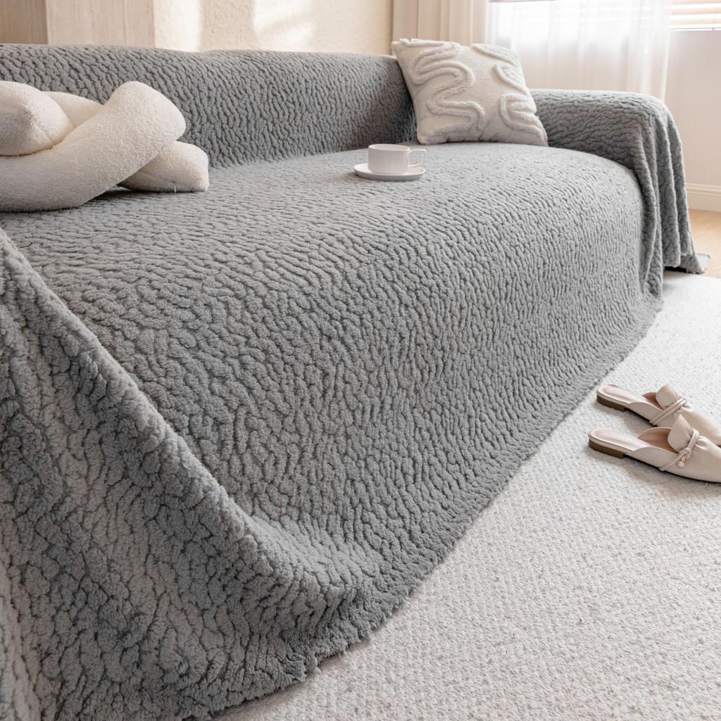 Soft Creamy Sofa Cover Heavy Furry Leisure Blanket  New Arrival for Living Room Couch Cover Sofa Towel