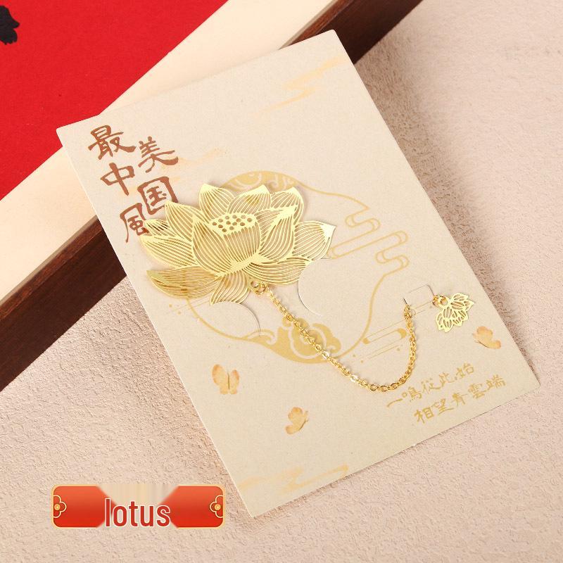 Handcrafted Metal Bookmark with Yellow Pendant – Creative and Personalized Student Gift